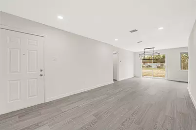 11502 Fawnway Dr, Houston, TX 77048 - Photo 5