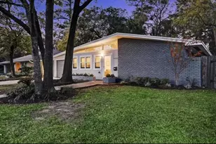6022 Woodbrook Ln, Houston, TX 77008 - Photo 17