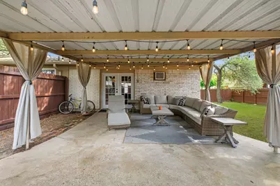 3902 Stillmeadow Drive, Bryan, TX 77802 - Photo 7