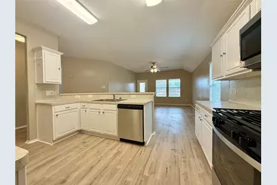 11423 Moonlight Ridge Drive, Humble, TX 77396 - Photo 7