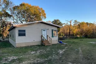 12070 Clark Ln, Conroe, TX 77385 - Photo 9