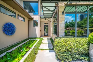 5642 Cedar Creek Dr, Houston, TX 77056 - Photo 3