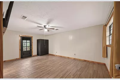 588 County Road 2307, Cleveland, TX 77327 - Photo 17