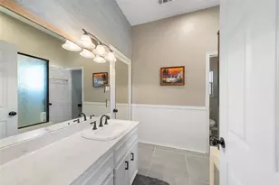 118 Hillsborough Dr W, Montgomery, TX 77356 - Photo 31