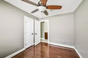 6833 Concho St, Houston, TX 77074 - Photo 27