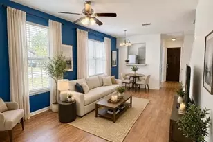 2302 Colorado St, Houston, TX 77007 - Photo 1