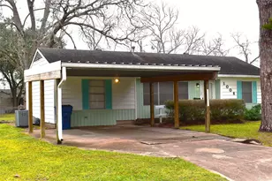 1006 Mac Dr, Sweeny, TX 77480 - Photo 3