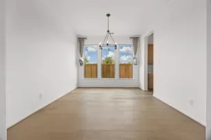 10706 Monarch Butterfly Dr, Cypress, TX 77433 - Photo 11