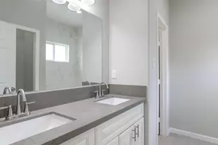 5801 Phillips St, Houston, TX 77091 - Photo 7