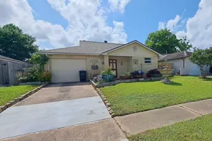 10710 Parkland Woods Dr Dr, Sugar Land, TX 77498 - Photo 1