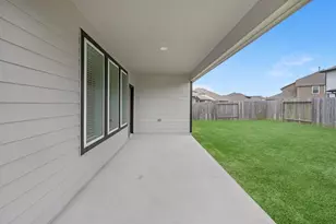 504 Fire Mountain Dr, Waller, TX 77484 - Photo 9