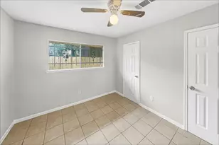 9619 Guest St, Houston, TX 77078 - Photo 11