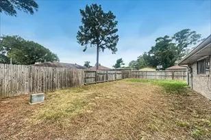 9619 Guest St, Houston, TX 77078 - Photo 21