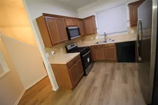 21123 Sprouse Cir, Humble, TX 77338 - Photo 7