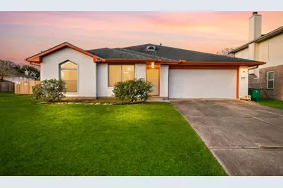 1530 Hunter Green Lane, Fresno, TX 77545 - Photo 1