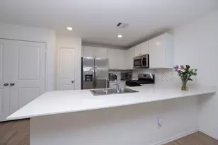 3019 Twisted Myrtle Dr, Conroe, TX 77301 - Photo 11