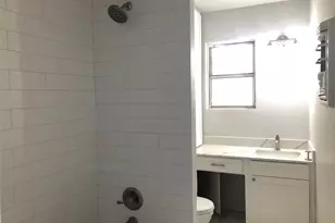 5005 De Milo Dr, Houston, TX 77092 - Photo 9