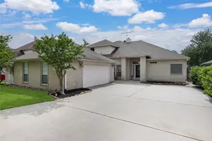 12516 Lake Vista Dr, Willis, TX 77318 - Photo 5