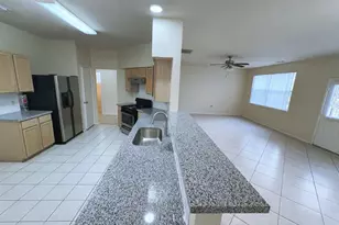 6626 Sharpstown Green Cir, Houston, TX 77036 - Photo 9