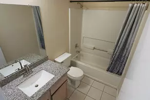 6626 Sharpstown Green Cir, Houston, TX 77036 - Photo 17