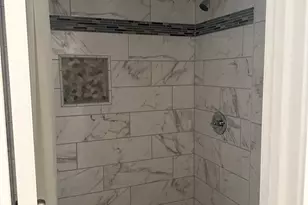 800 Travis St, Columbus, TX 78934 - Photo 11