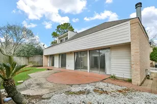 11747 Riverview Dr, Houston, TX 77077 - Photo 49