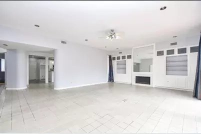 11747 Riverview Dr, Houston, TX 77077 - Photo 11