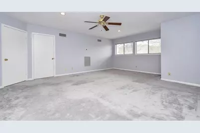 11747 Riverview Dr, Houston, TX 77077 - Photo 45