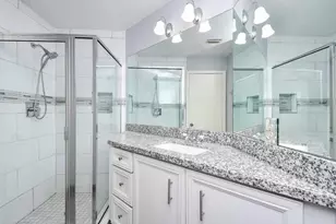 11747 Riverview Dr, Houston, TX 77077 - Photo 29