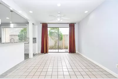 11747 Riverview Dr, Houston, TX 77077 - Photo 13