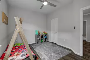 320 Carlos Leal Dr, Dayton, TX 77535 - Photo 23