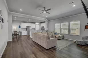 320 Carlos Leal Dr, Dayton, TX 77535 - Photo 5