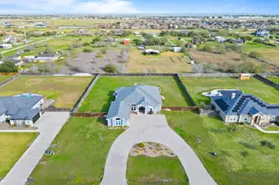 3726 Amanda Ln, Robstown, TX 78380 - Photo 31