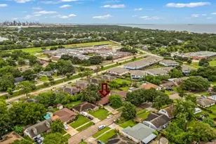 1728 Dolphin Dr, Seabrook, TX 77586 - Photo 29