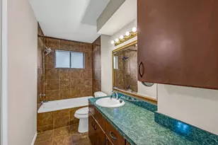 1728 Dolphin Dr, Seabrook, TX 77586 - Photo 17