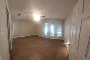 1728 Dolphin Dr, Seabrook, TX 77586 - Photo 9