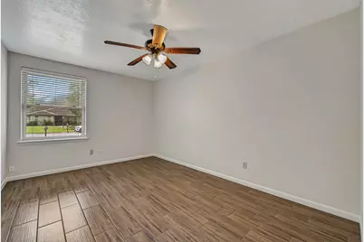 705 Quaker Drive, Friendswood, TX 77546 - Photo 21