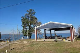 290 Casablanca Dr, Point Blank, TX 77364 - Photo 5