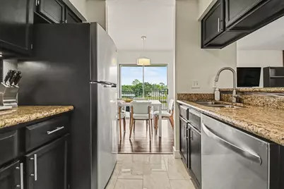 18511 Egret Bay Boulevard #102, Webster, TX 77058 - Photo 7