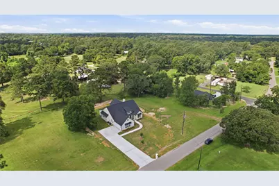 630 County Road 4023, Dayton, TX 77535 - Photo 41