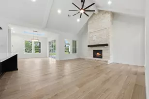 630 County Rd 4023, Dayton, TX 77535 - Photo 13