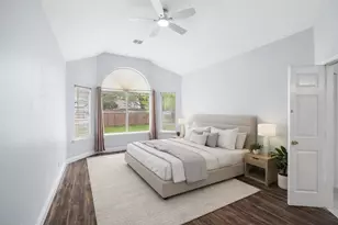 2623 Pine Shadows Dr, Sugar Land, TX 77479 - Photo 7