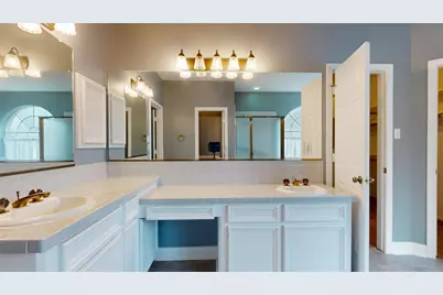 16215 Willowpark Dr, Tomball, TX 77377 - Photo 21