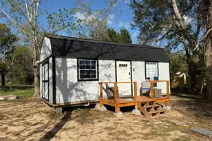 13298 County Rd 190, Alvin, TX 77511 - Photo 1