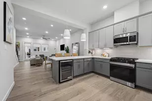 6338 Paddington Bnd Dr, Houston, TX 77008 - Photo 11