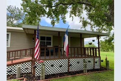 160 Tupelo S, Palacios, TX 77465 - Photo 1