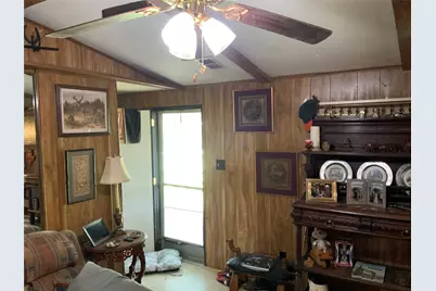 160 Tupelo S, Palacios, TX 77465 - Photo 9