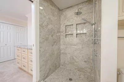 3019 Stoney Brook Drive, Houston, TX 77063 - Photo 37