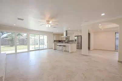 3019 Stoney Brook Drive, Houston, TX 77063 - Photo 9