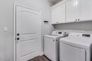 3833 Pennine Way, Corpus Christi, TX 78414 - Photo 17